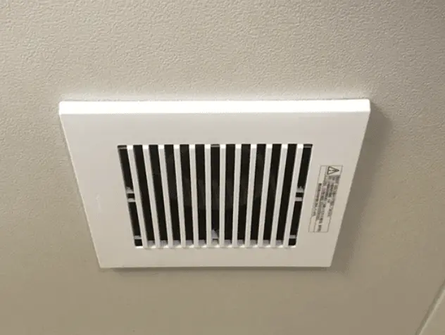 名古屋市港区の住宅で交換された浴室換気扇（パナソニックFY-17C8）